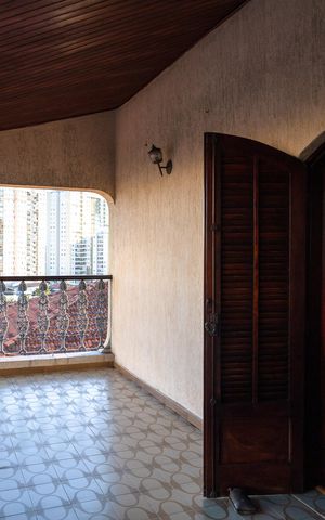 Casa para alugar com 371m², 4 quartos e 4 vagasVaranda