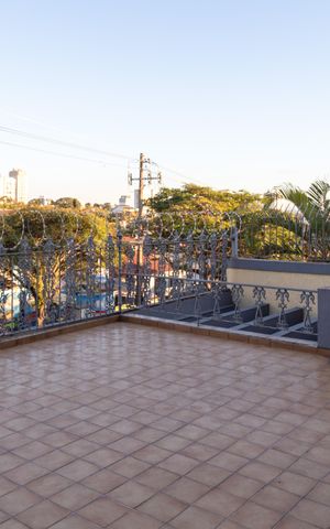 Casa para alugar com 371m², 4 quartos e 4 vagasQuintal