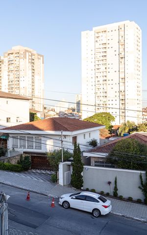 Casa para alugar com 371m², 4 quartos e 4 vagasVaranda - vista