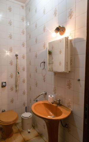 Casa para alugar com 371m², 4 quartos e 4 vagasLavabo 1