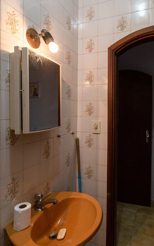 Casa para alugar com 371m², 4 quartos e 4 vagasLavabo 1