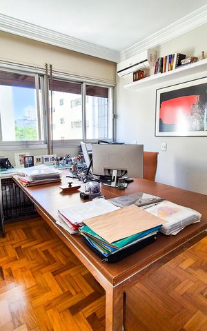 Apartamento à venda com 257m², 3 quartos e 2 vagas Apartamento à venda com 257m², 3 quartos e 2 vagasSuíte 1