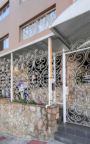 Apartamento para alugar com 109m², 2 quartos e 1 vagaFachada + plaquinha