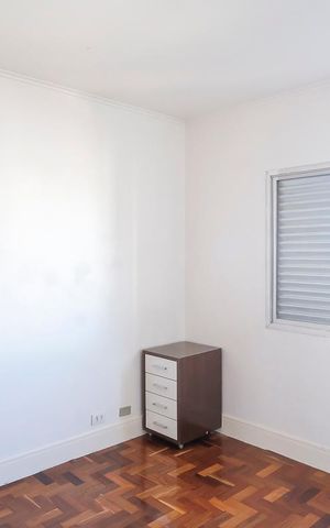 Apartamento para alugar com 109m², 2 quartos e 1 vagaQuarto