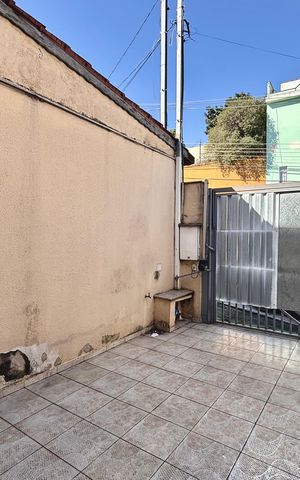 Casa para alugar com 71m², 2 quartos e 1 vaga Casa para alugar com 71m², 2 quartos e 1 vagaGaragem