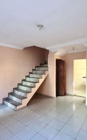Casa para alugar com 71m², 2 quartos e 1 vaga Casa para alugar com 71m², 2 quartos e 1 vagaSala