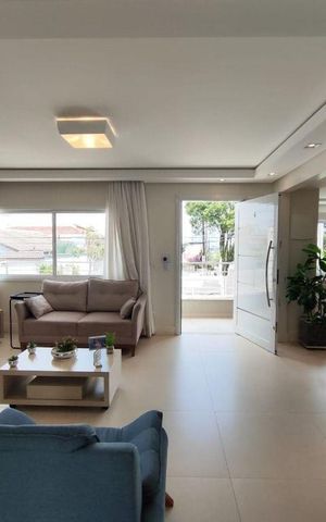 Casa à venda com 300m², 4 quartos e 6 vagas