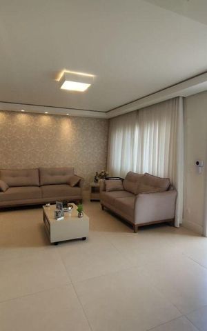 Casa à venda com 300m², 4 quartos e 6 vagas