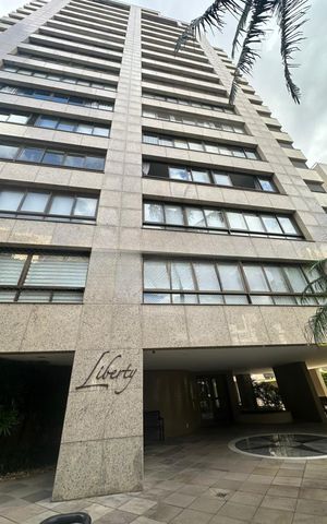 Apartamento para alugar com 158m², 3 quartos e 3 vagasFachada