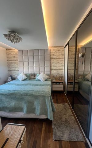 Apartamento à venda com 195m², 3 quartos e 3 vagas Apartamento à venda com 195m², 3 quartos e 3 vagasQuarto