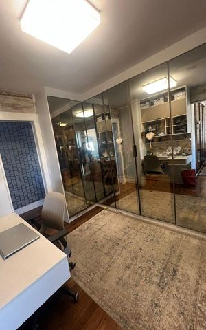 Apartamento à venda com 195m², 3 quartos e 3 vagas Apartamento à venda com 195m², 3 quartos e 3 vagasQuarto