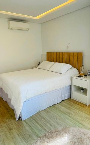 Casa de condomínio à venda com 560m², 5 quartos e 4 vagasSuíte 4
