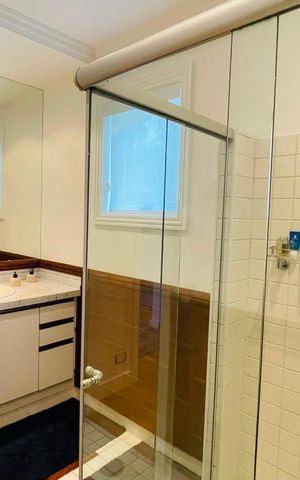 Casa de condomínio à venda com 560m², 5 quartos e 4 vagasBanheiro suíte 3
