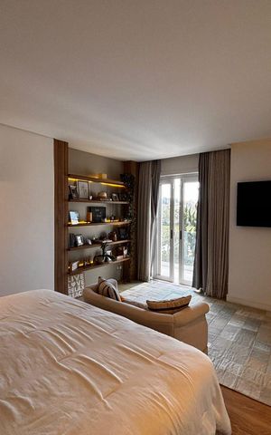Casa de condomínio à venda com 560m², 5 quartos e 4 vagasSuíte 2