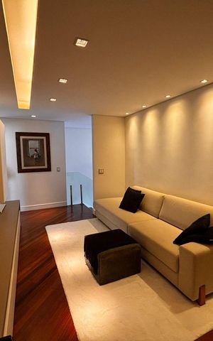 Casa de condomínio à venda com 560m², 5 quartos e 4 vagasSala 2