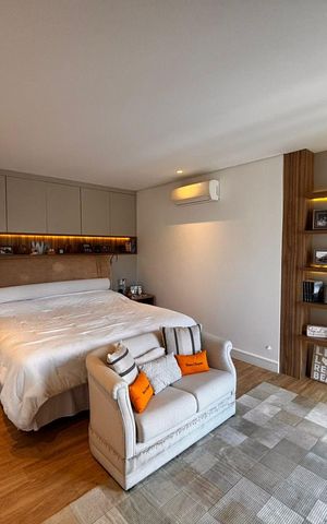 Casa de condomínio à venda com 560m², 5 quartos e 4 vagasSuíte 2