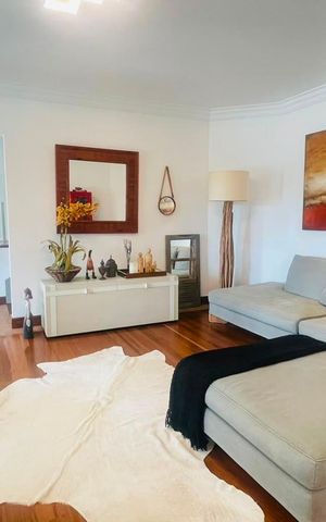 Casa de condomínio à venda com 560m², 5 quartos e 4 vagasSala 3