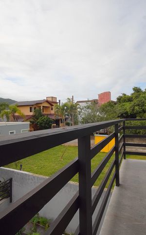 Casa para alugar com 81m², 2 quartos e 2 vagasVaranda da Demi-Suíte 2