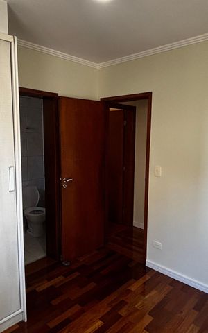 Apartamento à venda com 130m², 3 quartos e 3 vagas Apartamento à venda com 130m², 3 quartos e 3 vagasSuíte 2