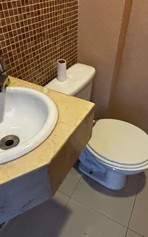 Apartamento à venda com 130m², 3 quartos e 3 vagas Apartamento à venda com 130m², 3 quartos e 3 vagasLavabo