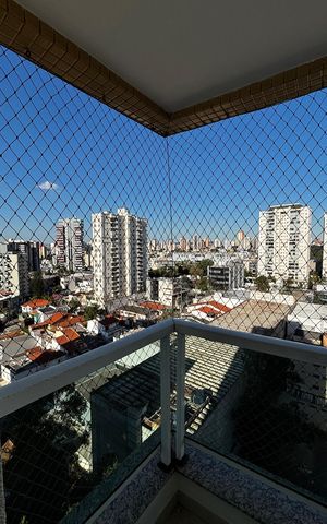 Apartamento à venda com 130m², 3 quartos e 3 vagas Apartamento à venda com 130m², 3 quartos e 3 vagasVaranda da Suíte 1