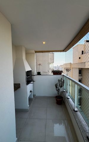 Apartamento à venda com 130m², 3 quartos e 3 vagas Apartamento à venda com 130m², 3 quartos e 3 vagasVaranda