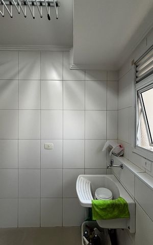 Apartamento à venda com 130m², 3 quartos e 3 vagas Apartamento à venda com 130m², 3 quartos e 3 vagasÁrea de Serviço