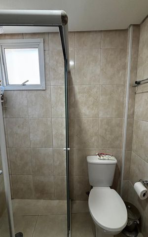 Apartamento à venda com 130m², 3 quartos e 3 vagas Apartamento à venda com 130m², 3 quartos e 3 vagasBanheiro da Suíte 1