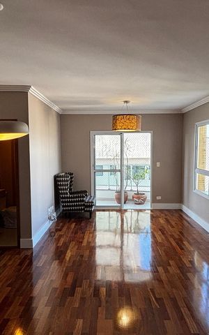 Apartamento à venda com 130m², 3 quartos e 3 vagas Apartamento à venda com 130m², 3 quartos e 3 vagasSala