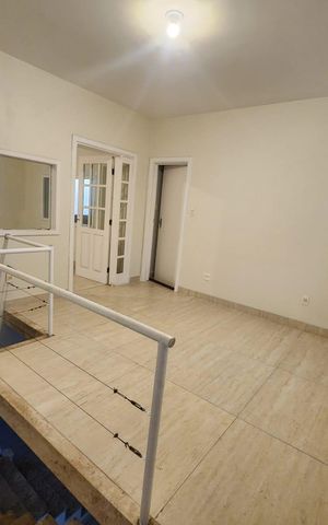 Apartamento para alugar com 340m², 6 quartos e 2 vagas Apartamento para alugar com 340m², 6 quartos e 2 vagasQuarto 2