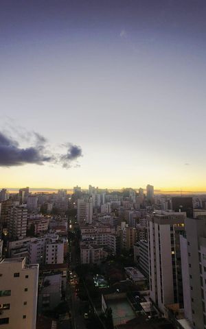 Apartamento para alugar com 340m², 6 quartos e 2 vagas Apartamento para alugar com 340m², 6 quartos e 2 vagasVista