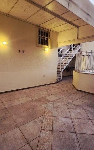 Apartamento para alugar com 340m², 6 quartos e 2 vagas Apartamento para alugar com 340m², 6 quartos e 2 vagasÁrea comum