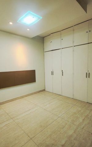 Apartamento para alugar com 340m², 6 quartos e 2 vagas Apartamento para alugar com 340m², 6 quartos e 2 vagasSuíte