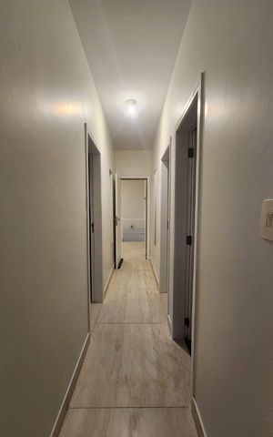 Apartamento para alugar com 340m², 6 quartos e 2 vagas Apartamento para alugar com 340m², 6 quartos e 2 vagasCorredor