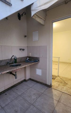 Apartamento para alugar com 340m², 6 quartos e 2 vagas Apartamento para alugar com 340m², 6 quartos e 2 vagasÁrea comum