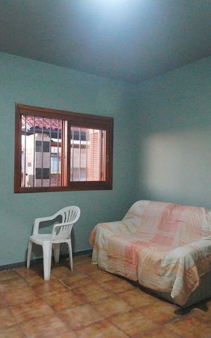 Casa à venda com 240m², 5 quartos e 2 vagasSala