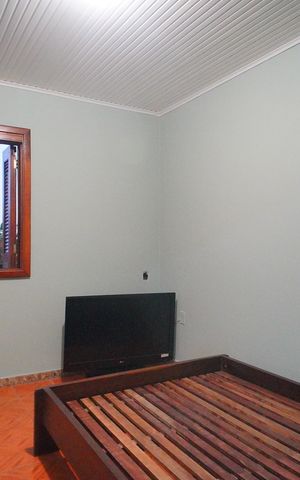 Casa à venda com 240m², 5 quartos e 2 vagasQuarto 4