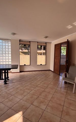 Apartamento à venda com 261m², 4 quartos e 3 vagas Apartamento à venda com 261m², 4 quartos e 3 vagasÁrea comum