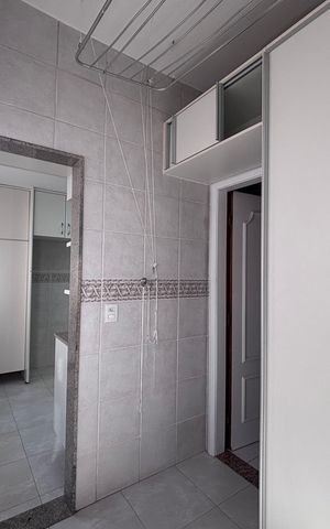 Apartamento à venda com 261m², 4 quartos e 3 vagas Apartamento à venda com 261m², 4 quartos e 3 vagasÁrea de Serviço