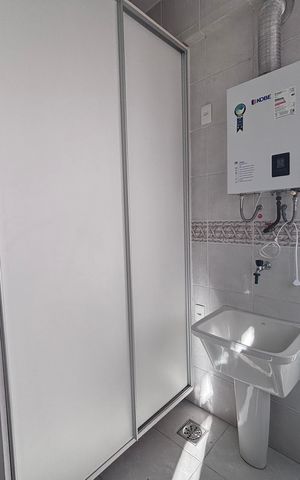 Apartamento à venda com 261m², 4 quartos e 3 vagas Apartamento à venda com 261m², 4 quartos e 3 vagasÁrea de Serviço