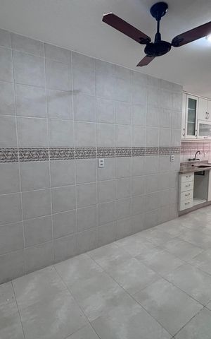 Apartamento à venda com 261m², 4 quartos e 3 vagas Apartamento à venda com 261m², 4 quartos e 3 vagasCozinha