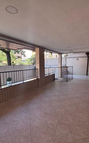 Apartamento à venda com 261m², 4 quartos e 3 vagas Apartamento à venda com 261m², 4 quartos e 3 vagasÁrea comum