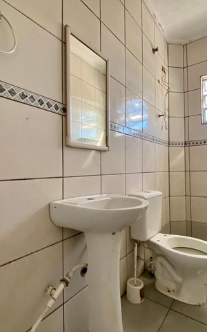 Apartamento para alugar com 70m², 2 quartos e sem vaga Apartamento para alugar com 70m², 2 quartos e sem vagaBanheiro