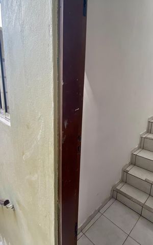 Apartamento para alugar com 70m², 2 quartos e sem vaga Apartamento para alugar com 70m², 2 quartos e sem vagaEscada acesso
