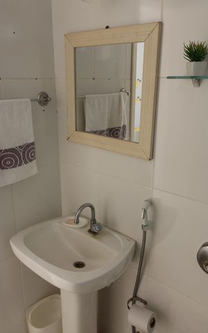 Apartamento para alugar com 75m², 2 quartos e 1 vagaBanheiro Social