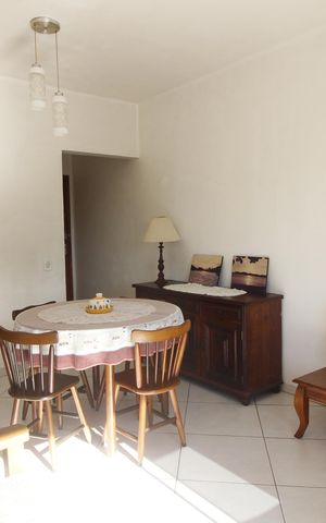 Apartamento para alugar com 75m², 2 quartos e 1 vagaSala