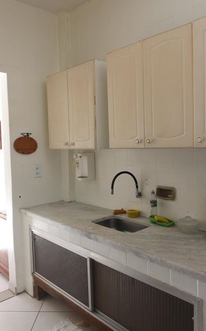 Apartamento para alugar com 75m², 2 quartos e 1 vagaCozinha