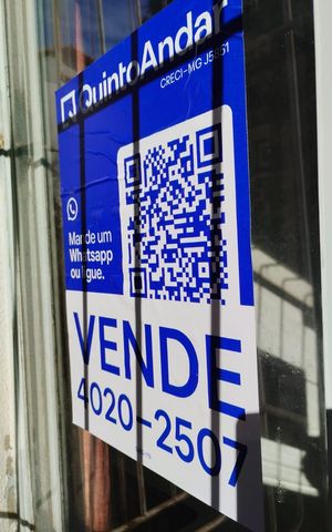 Apartamento à venda com 48m², 2 quartos e 1 vaga Apartamento à venda com 48m², 2 quartos e 1 vagaPlaca