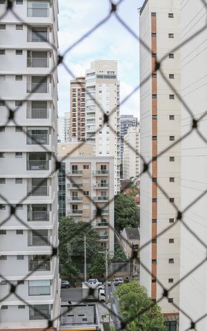Apartamento para alugar com 178m², 3 quartos e 2 vagas Apartamento para alugar com 178m², 3 quartos e 2 vagasVista do Quarto 2