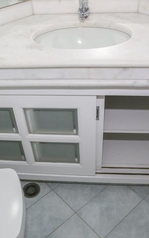 Apartamento para alugar com 178m², 3 quartos e 2 vagas Apartamento para alugar com 178m², 3 quartos e 2 vagasLavabo